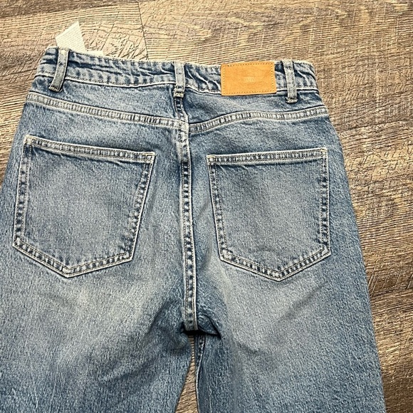 Zara Classic Blue Denim Jeans - Picture 13 of 15
